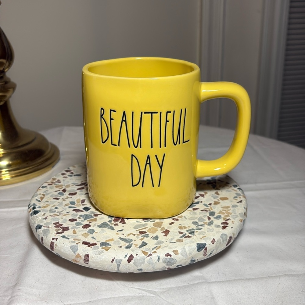 Rae Dunn Beautiful Day coffee/tea mug